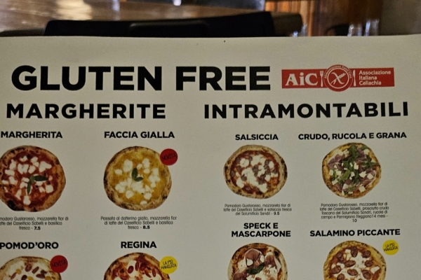 Glutenfreies Essen in der Toskana_-Cecina-Pizzicotto-glutenfreie-Pizza-Menü
